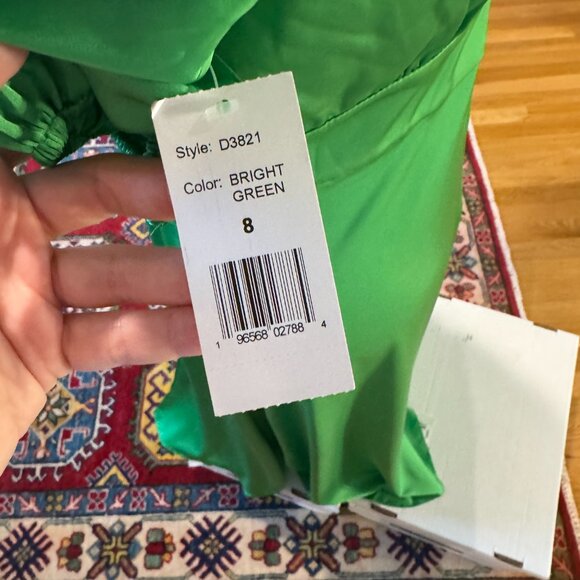 Alexia Admor Green Silky Dress Bust Ruching fitted waist leg slit wedding event - Picture 4 of 7